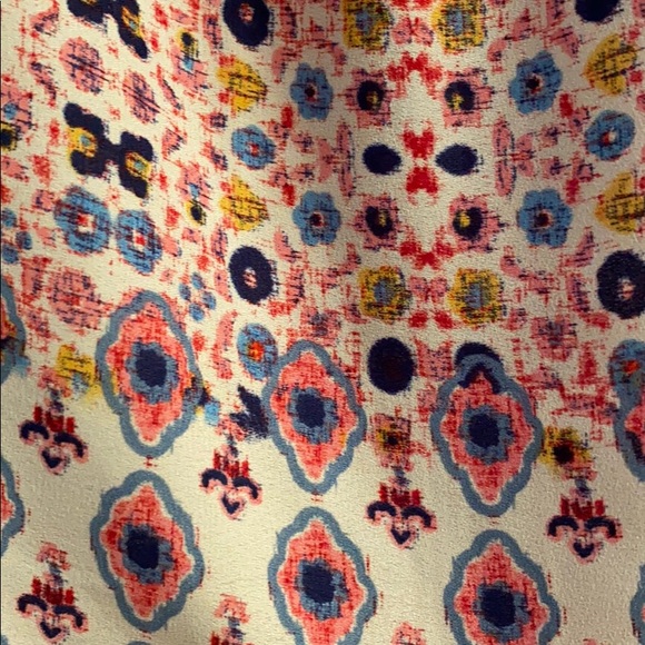 Multi colored blouse - Picture 5 of 6